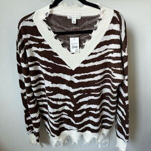 NEW WITH TAGS WOMENS CATO SWEATER SIZE LARGE